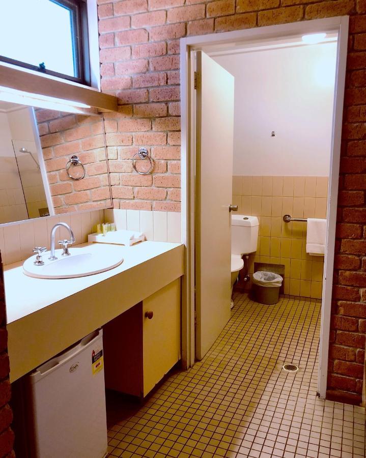 Main Lead Ballarat Motel Экстерьер фото